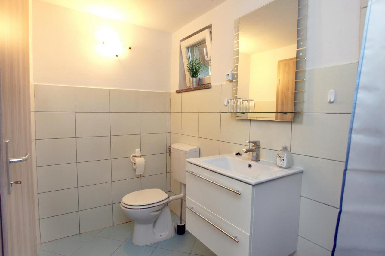 Hilltop Apartments Red & Blue Порторож Екстериор снимка