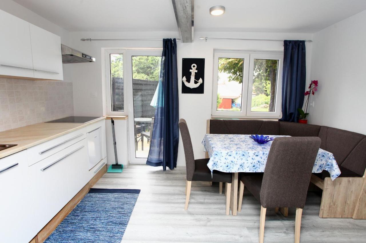 Hilltop Apartments Red & Blue Порторож Екстериор снимка