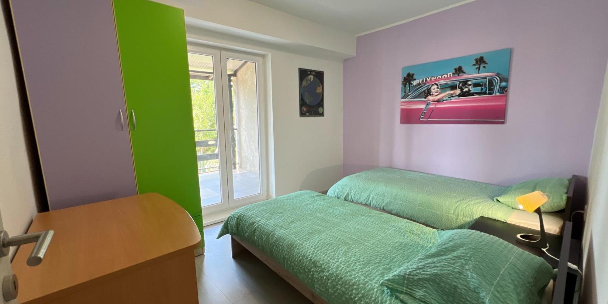 Hilltop Apartments Red & Blue Порторож Екстериор снимка
