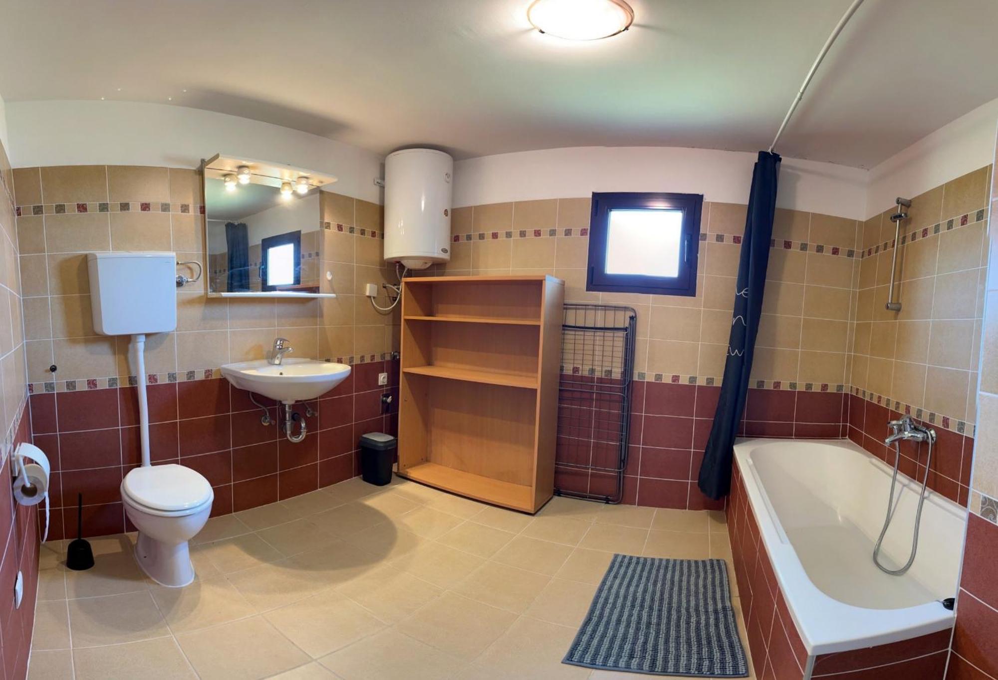 Hilltop Apartments Red & Blue Порторож Екстериор снимка