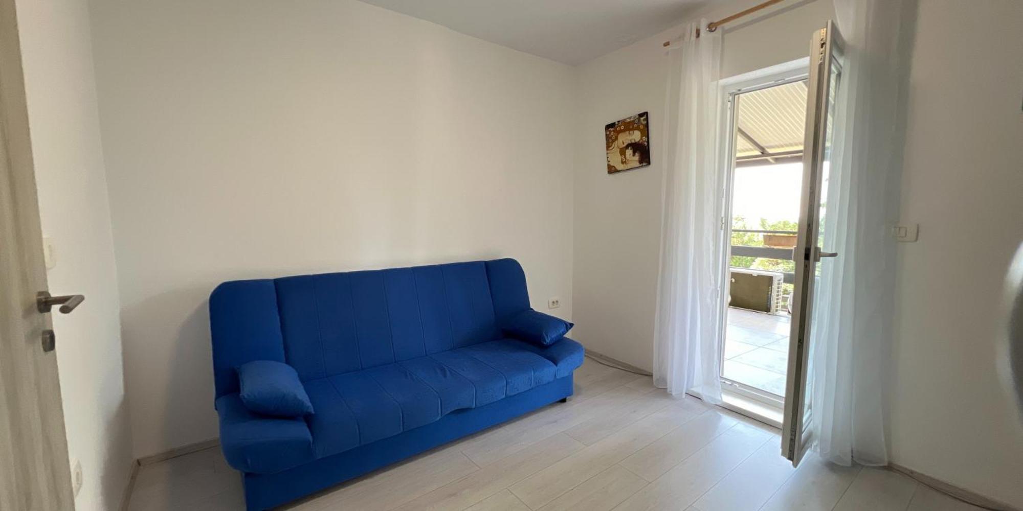 Hilltop Apartments Red & Blue Порторож Екстериор снимка
